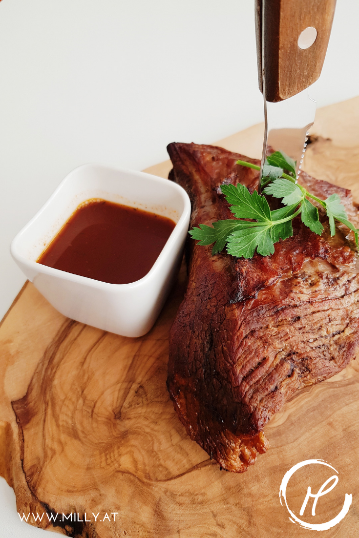 For an easy and hearty autumn sunday meal, try this braised beef! Its delicious and souwarming! # meat #sunday #roast