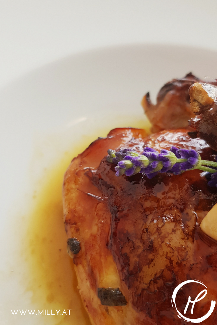 Diese Hähnchen nach kubanischer Art mitThis cuban inspired lemon and garlic chicken will become one of your favorites! #recipe #chicken #international #cuba #garlic #lemon