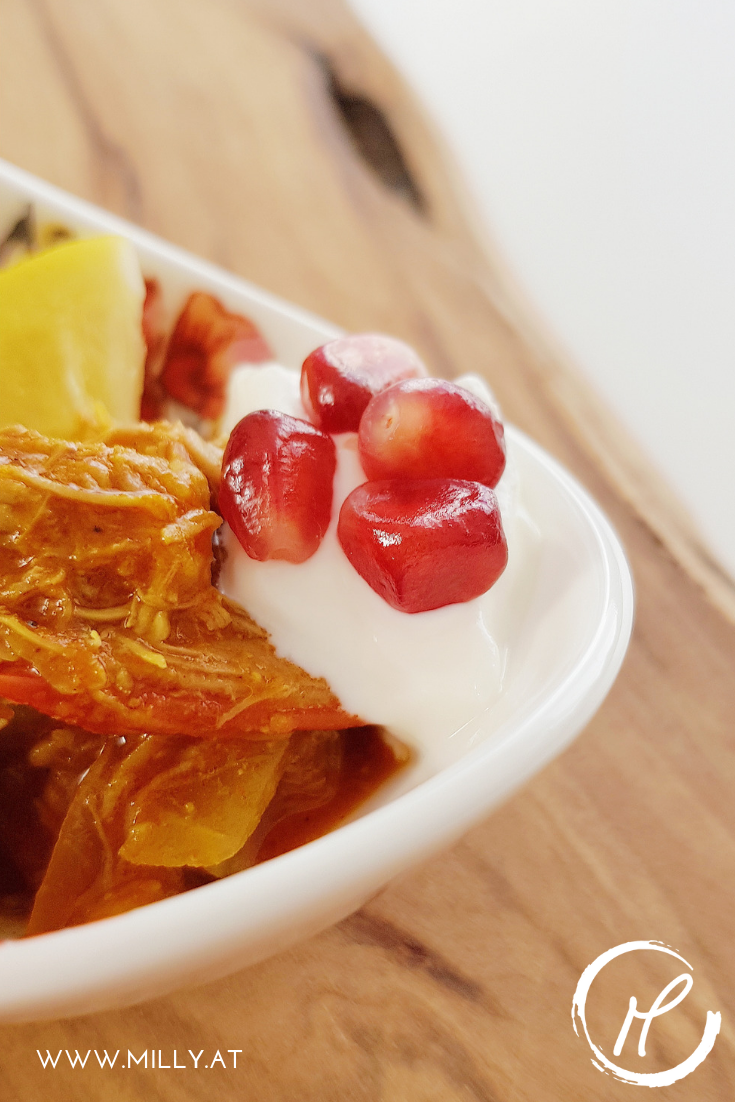 Dieses Gericht kombiniert das Herzerwärmende der indischen Küche mit dem fruchtig leichten Geschmäckern der Küche aus dem mittleren Osten und Nord Afrika.