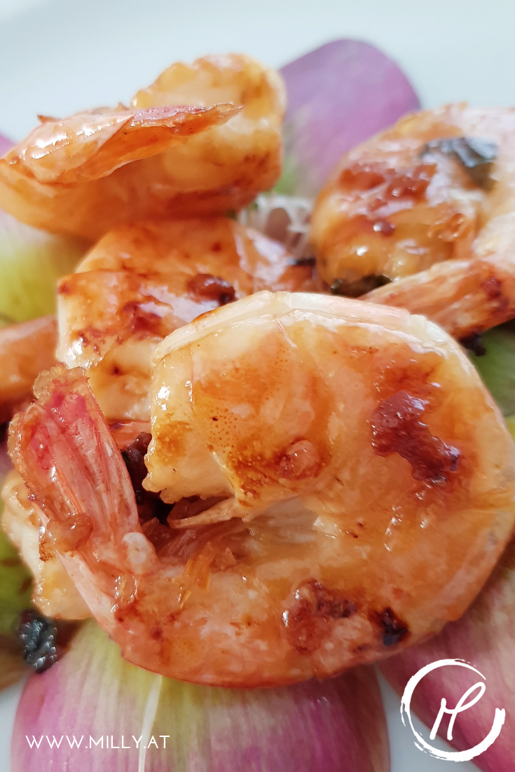 Fresh caramelized shrimps are done in a jiffy and absolutely delicious - sweet meat and tangy lime! The flavors are unbeatable!