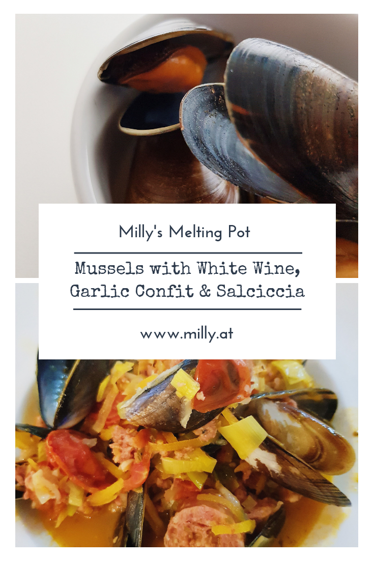 Here my version of the traditional mussels - a fusion of the belgian recipe with a white wine sauce and some salciccia sausage!